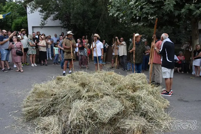 somoscomarca_veigamuiños_mercadomedieval_muestramalla_pandereteirasaveiga (25)