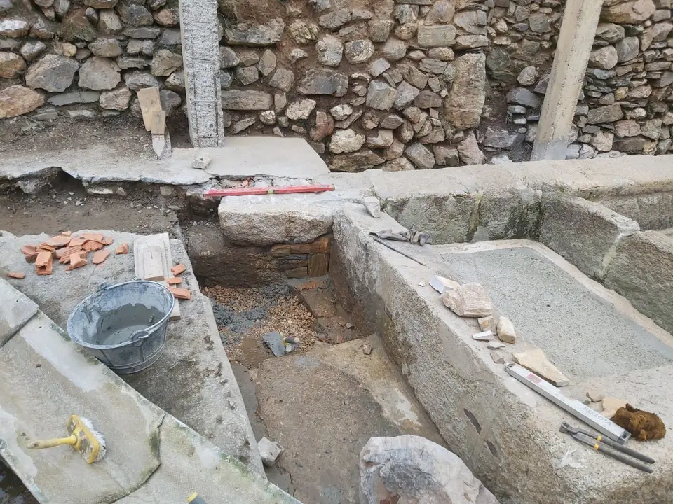somoscomarca_larouco_restauraciónlavadero(5)_2023