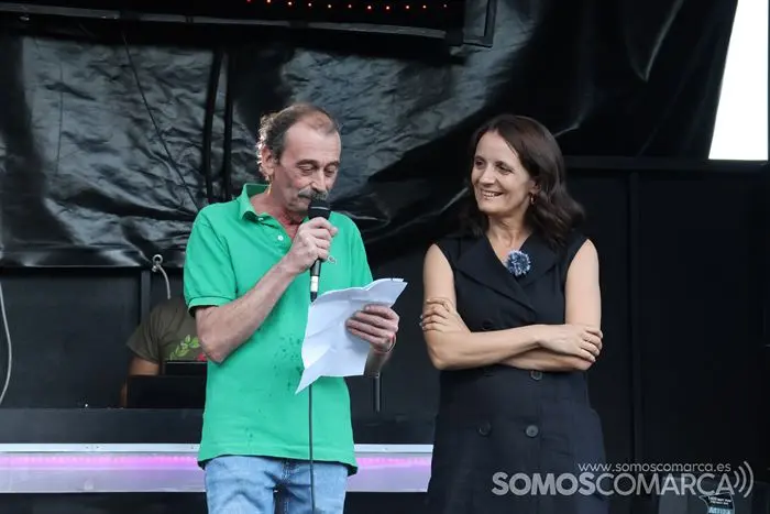 somoscomarca_vilamartin_festadascovas_apequena_pregon_sarafernandez_202320232157 (5)