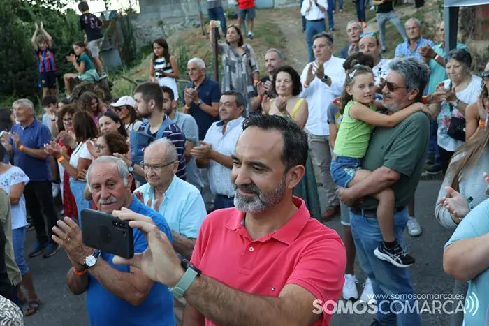 somoscomarca_vilamartin_festadascovas_apequena_pregon_sarafernandez_202320232157 (13)
