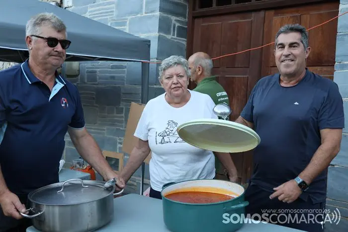 somoscomarca_vilamartin_festadascovas_apequena_pregon_sarafernandez_202320232157 (21)