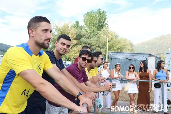 somoscomarca_arua_futbol_cdrua_cdbarco_derbidoviño20232546 (2)