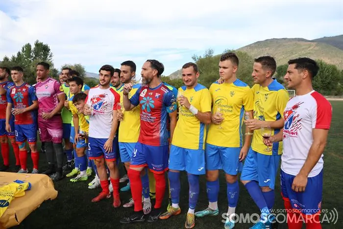 somoscomarca_arua_futbol_cdrua_cdbarco_derbidoviño20232546 (15)