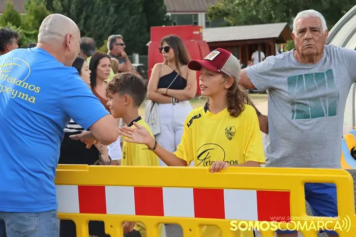 somoscomarca_arua_futbol_cdrua_cdbarco_derbidoviño20232546 (24)