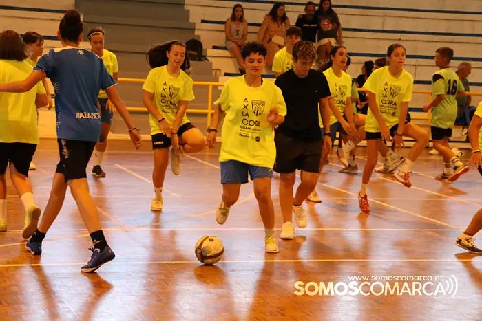 somoscomarca_futbolsala_valdeorrasfutsal_presentacion_entrenamiento_202320232736 (9)