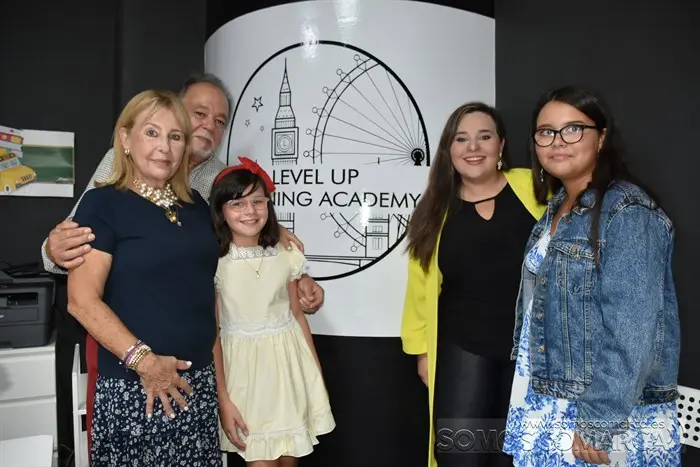 p_somoscomarca_obarco_inauguracion_academiaingles