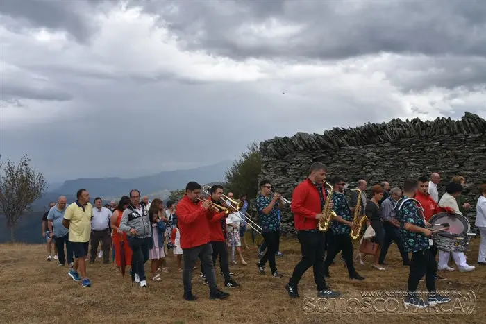 somoscomarca_carballeda_procesion_capillacarballal_2023 (2)