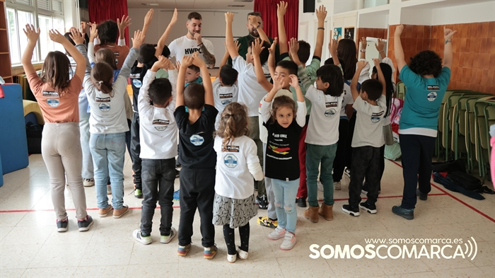 somoscomarca_23_10_17_vilamartin_colegio_ensino_menudatropa_ceipjosemanuelfollarespino (6)