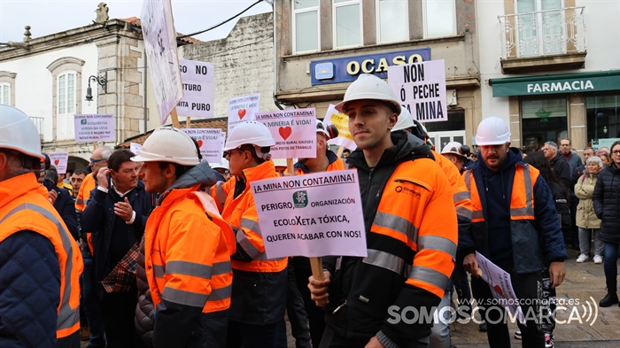 somoscomarca_231031_viana_manifestacion_empresa_cierrepenouta (10)