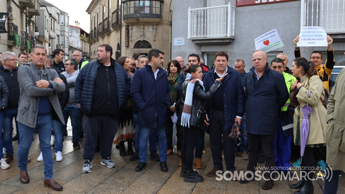 somoscomarca_231031_viana_manifestacion_empresa_cierrepenouta (15)