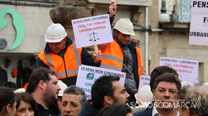 somoscomarca_231031_viana_manifestacion_empresa_cierrepenouta (19)