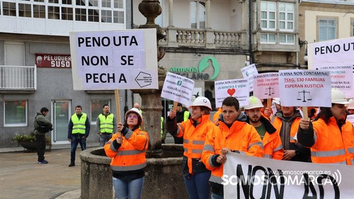 somoscomarca_231031_viana_manifestacion_empresa_cierrepenouta (25)