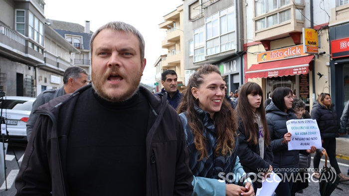 somoscomarca_231031_viana_manifestacion_empresa_cierrepenouta (32)
