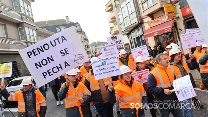 somoscomarca_231031_viana_manifestacion_empresa_cierrepenouta (34)