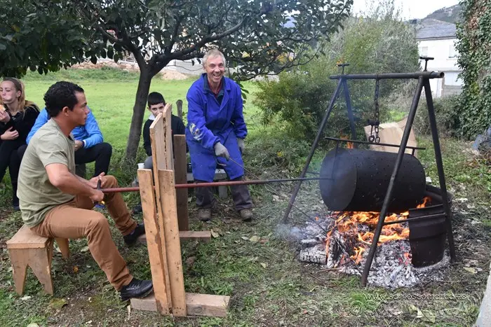 somoscomarca_rubia_magostosolidario_bombo_interparroquial_2023 (2)