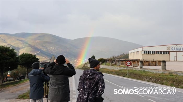 somoscomarca_2311129_carballeda_pizarra_irosa_samaca_desaucio_empresa (1)