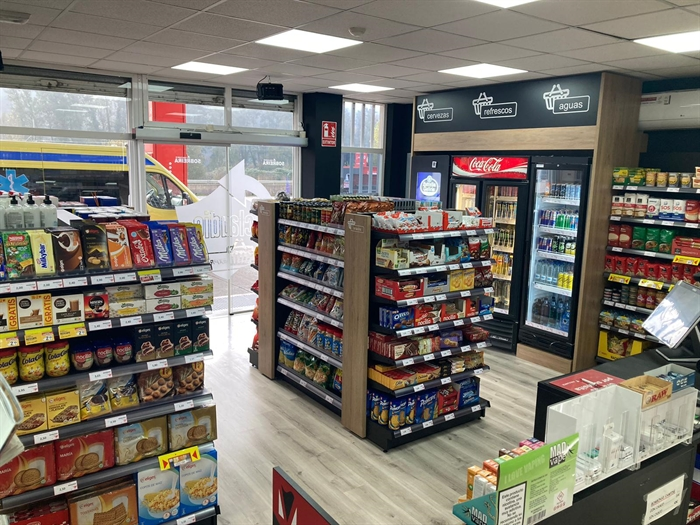 somoscomarca_231201_vilamartin_claudioexpress_estaciondeserviciosobreira_inauguracion (18)