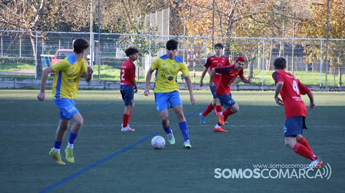 somoscomarca_231202_futbol_basescdbarco_basescdrua_derbi_juveniles (22)