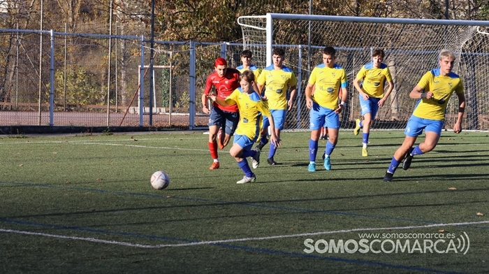 somoscomarca_231202_futbol_basescdbarco_basescdrua_derbi_juveniles (26)