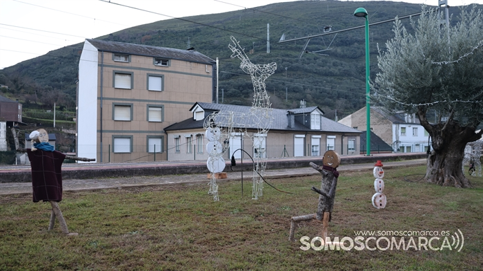 somoscomarca_231216_sobradelo_navidad_jardintematico_luces_decoracionnavideña (4)