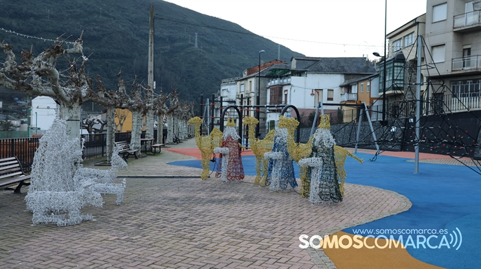 somoscomarca_231216_sobradelo_navidad_jardintematico_luces_decoracionnavideña (10)
