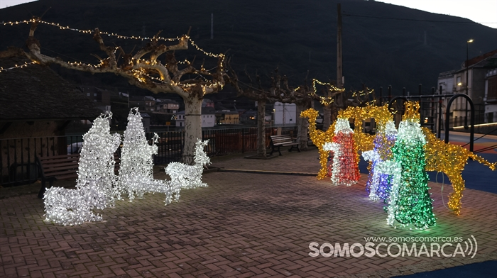 somoscomarca_231216_sobradelo_navidad_jardintematico_luces_decoracionnavideña (22)