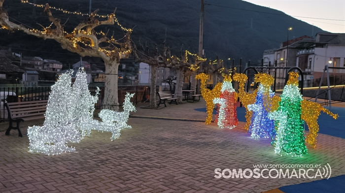 somoscomarca_231216_sobradelo_navidad_jardintematico_luces_decoracionnavideña (23)