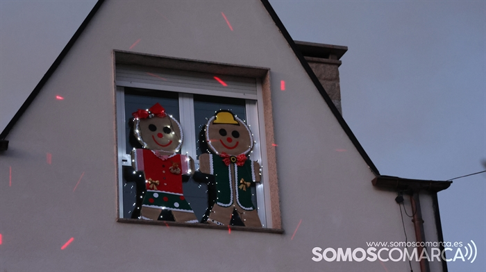 somoscomarca_231227_arcos_decoracionnavideña_casailuminadanavidad_lucesnavidad (7)