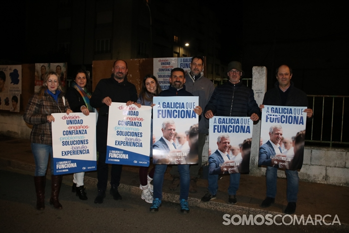 somoscomarca_240202_obarco_pegadacarteles_eleccionesautonomicas (16)