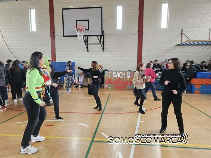 somoscomarca_obarco_entroido_ieslauroolmo_2024 (8)