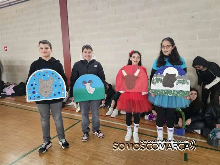 somoscomarca_obarco_entroido_ieslauroolmo_2024 (13)