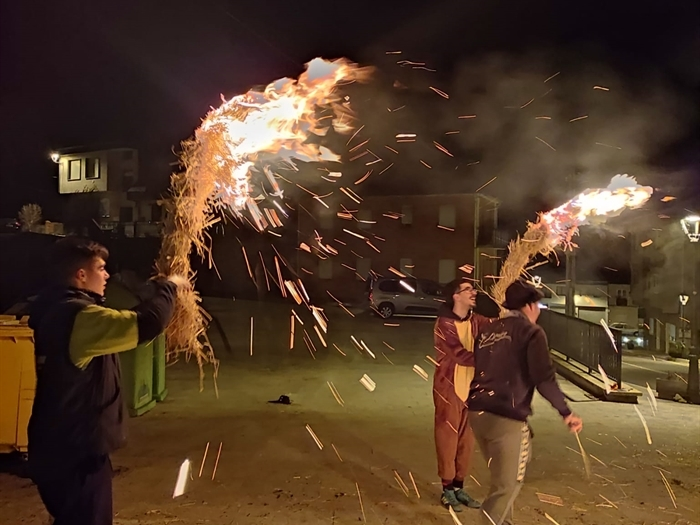 somoscomarca_240212_aveiga_entroido_fachos (5)