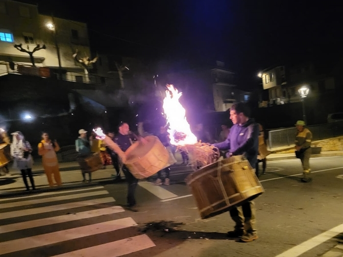 somoscomarca_240212_aveiga_entroido_fachos (2)