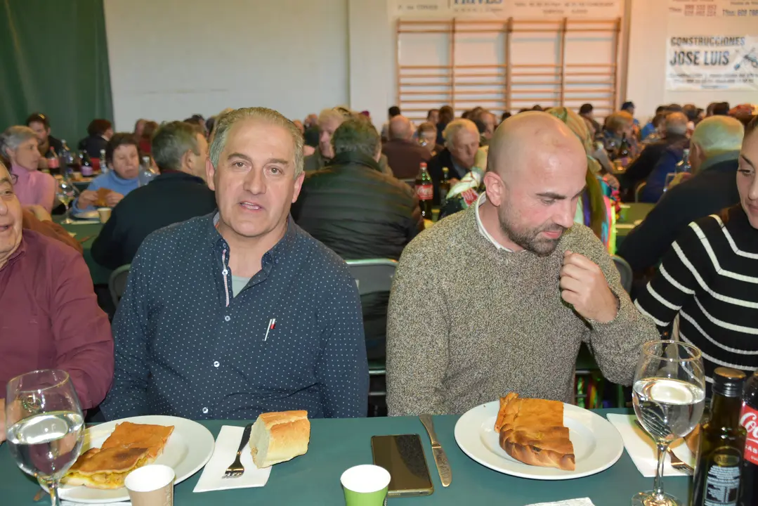 somoscomarca_manzaneda_entroido_comidapopular_amablefernanandez_2024