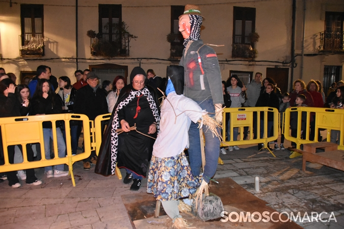 somoscomarca_obarco_plazamayor_entroido_enterrosardiña_2024 (13)