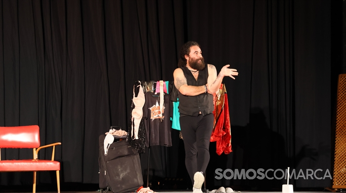 somoscomarca_240302_arua_elsevilla_monologo_centroculturalavenida_actuacion (29)