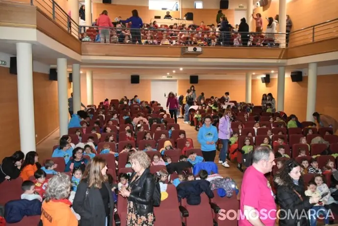 somoscomarca_obarco_teatrolauroolmo_choloenela_2024 (3)