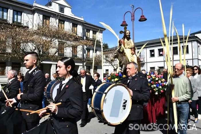 somoscomarca_obarco_iglesiasantarita_procesion_domingoderamos_2024 (19)