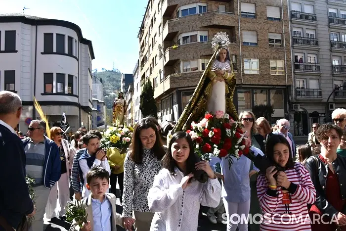 somoscomarca_obarco_iglesiasantarita_procesion_domingoderamos_2024 (27)