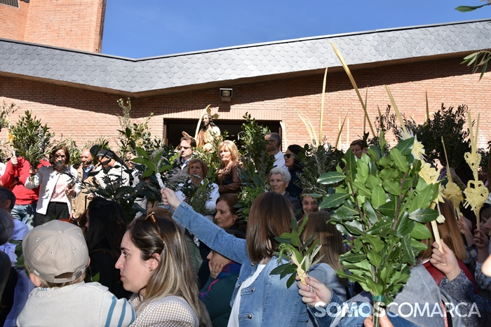 somoscomarca_obarco_iglesiasantarita_procesion_domingoderamos_2024 (41)