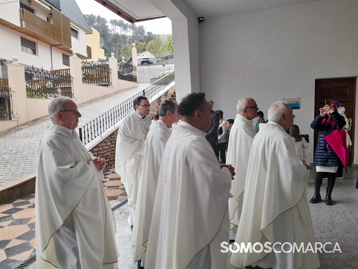 somoscomarca_20240408_sobradelo_fiestasencarnacion_iglesia_procesion (7)