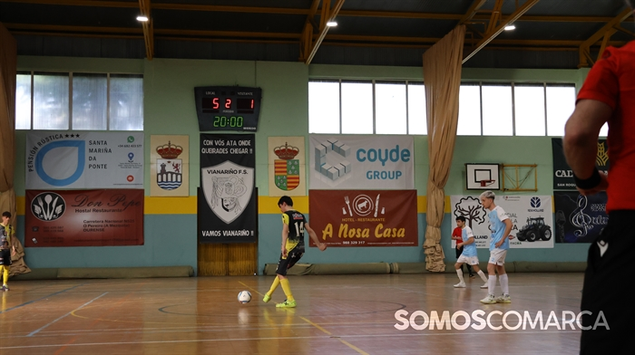 somoscomarca_13_04_futbolssala_vianariño6789