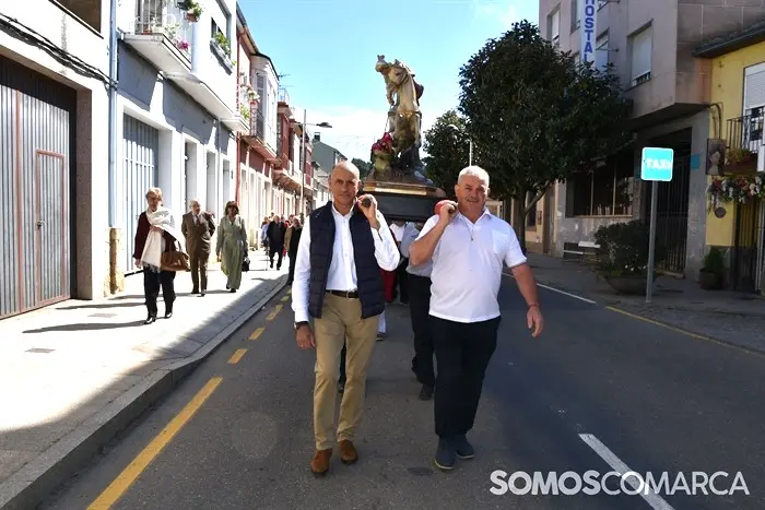 somoscomarca_20240423_vilamartin_fiestas_sanjorge_procesion (21)