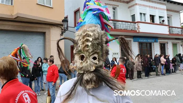 somoscomarca_240427_viana_vibomask_entroido98