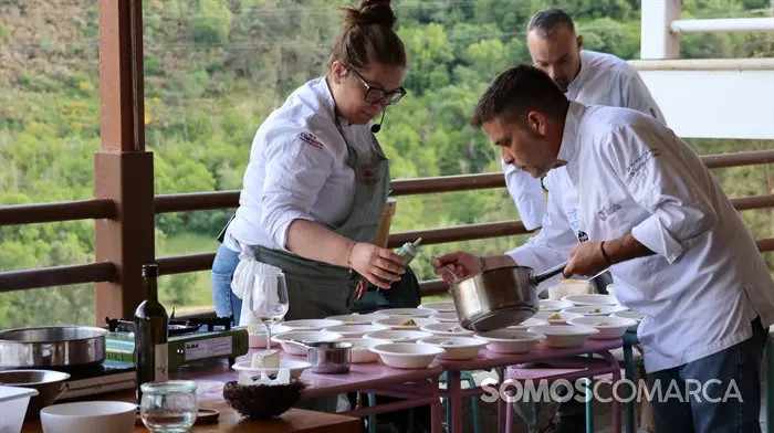 somoscomarca_240504_primaveraportasabertas_rutadelvino_paladium_jorgemazaira_begoñacocinera_showcoquing452 (14)