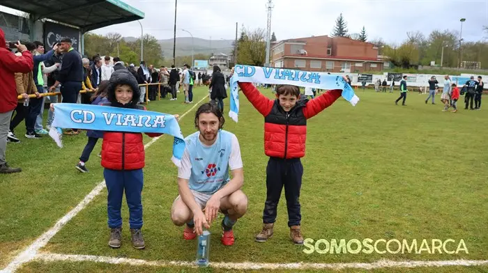 somoscomarca_240504_viana_cdviana_ascensoprimera_celebracion_461 (60)