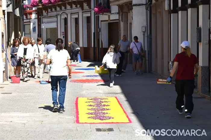 somoscomarca_20240602_obarco_cascovello_alfombrascorpus (32)