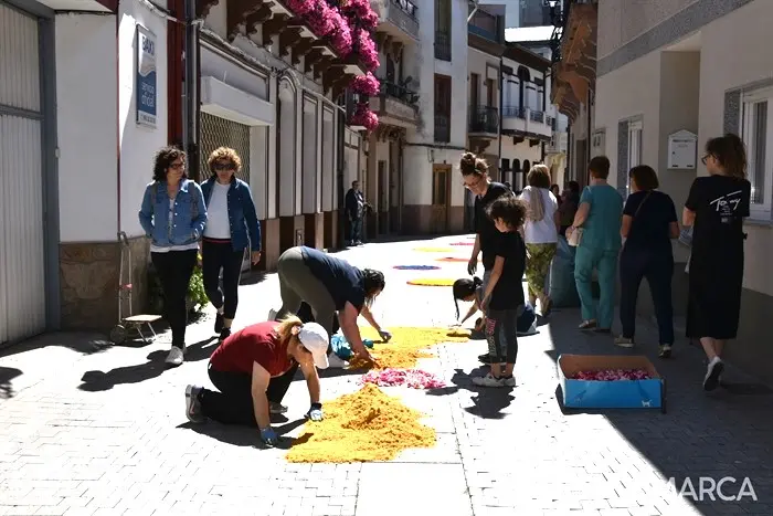 somoscomarca_20240602_obarco_cascovello_alfombrascorpus (39)