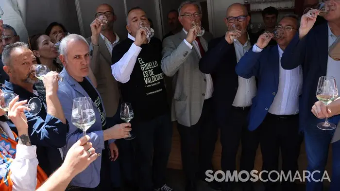 PORTADA_somoscomarca_240601_obarco_feiradoviño_n877