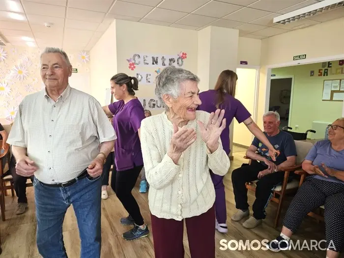 somoscomarca_20240607_obarco_centrodedia_salgueiral_baile_actuacionleopereira (1)
